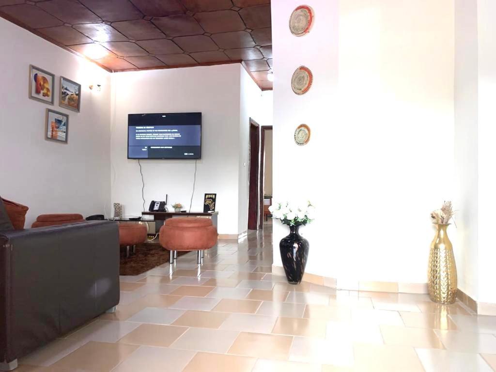 Residences Mafca コナクリ エクステリア 写真